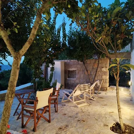 Traditional Chora Apartment *
