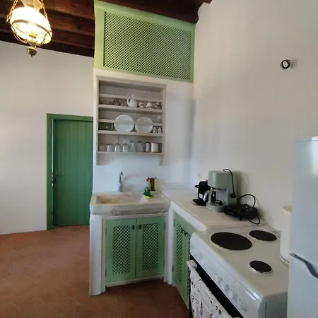 Apartment Traditional Chora