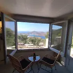 Traditional Chora Apartament *