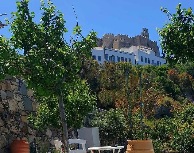 Traditional Chora Apartamento